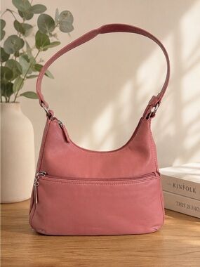Shoulder Leather Bag in Dusty Rose - Sleek Everyday Carry
